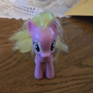 My Little Pony Flower Wishes G4 Pony Pink With Yellow Hair Brushable
